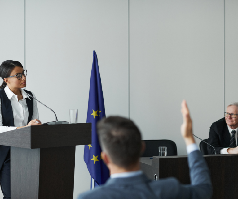 Espanha Facilita Imigração para Brasileiros com Proposta de Lei