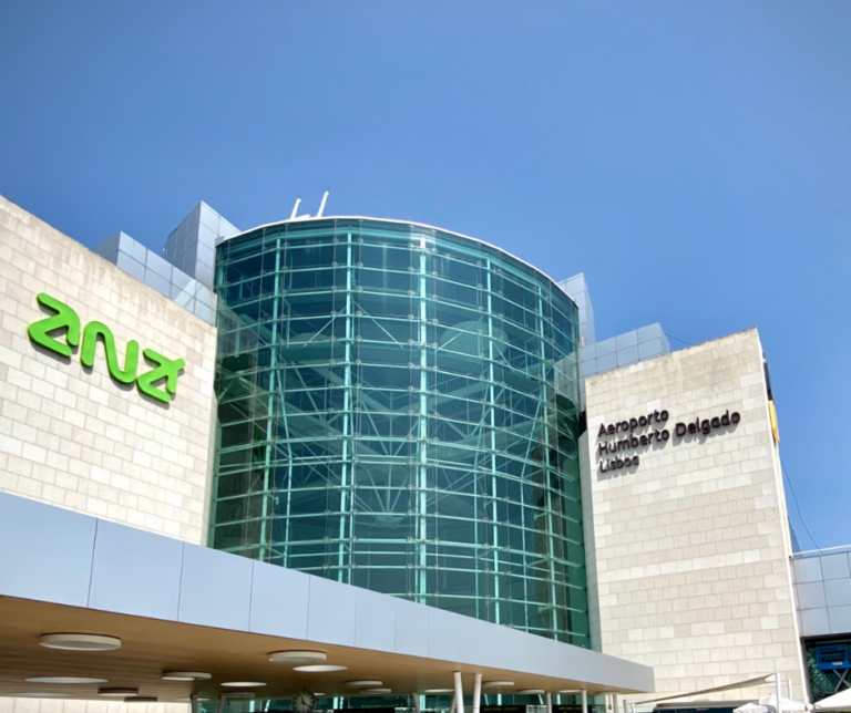 Mesmo com Visto Brasileiros Enfrentam Caos na Imigração de Portugal