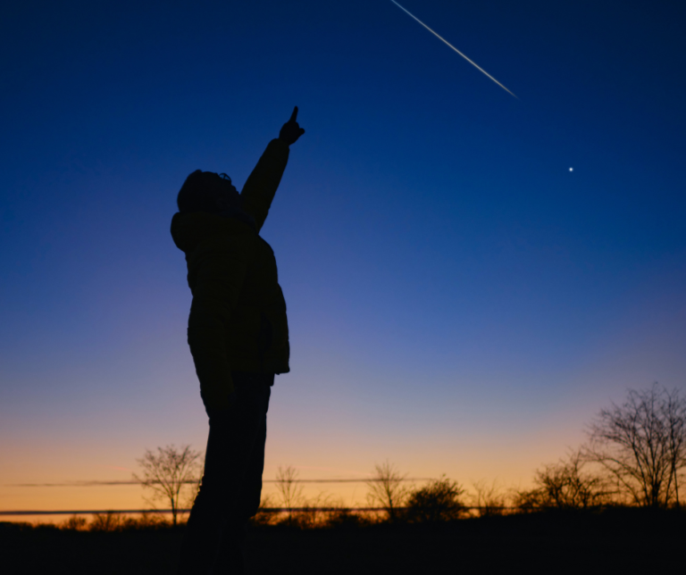 Meteoro Ilumina Céus de Portugal