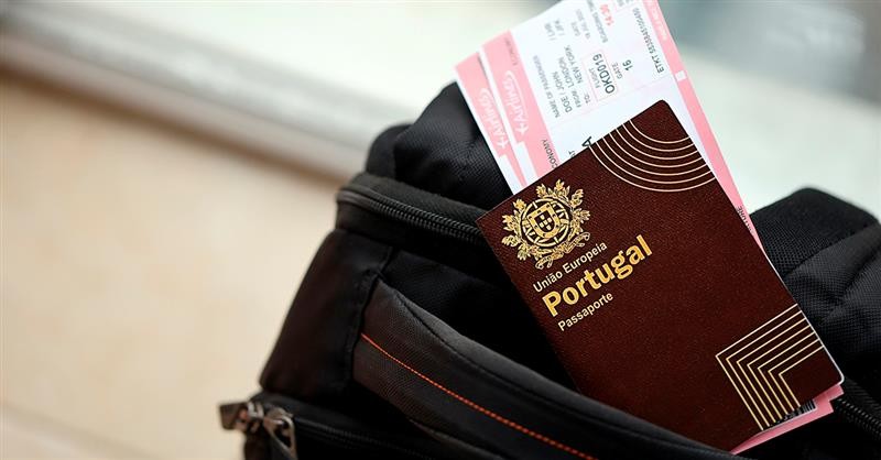 passaporte_portugal_freepik