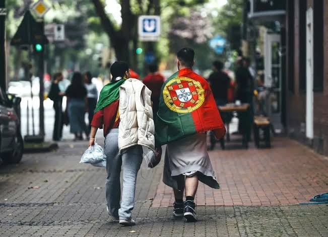 Portugal endurece imigração, mas nova lei enfrenta Tribunal Constitucional