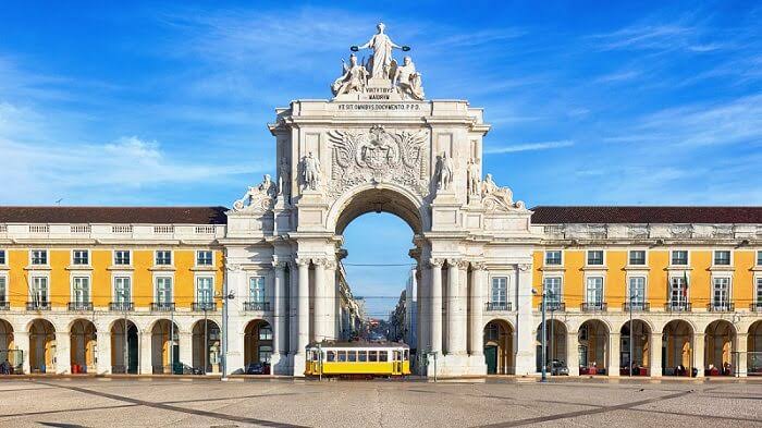 Portugal amplia contratação de estrangeiros para enfrentar falta de trabalhadores