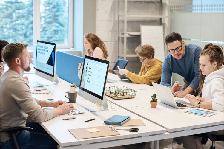 Portugal avança na semana de quatro dias e empresas relatam ganhos de produtividade